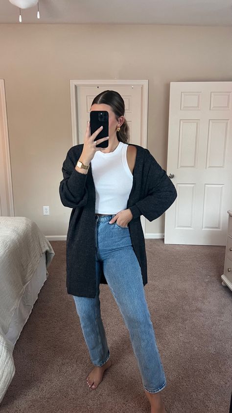 Chic Fall Outfit, Leather Blazers, Mom Jeans Outfit, Transition Outfits, Fall Outfit Ideas, Casual Work Outfits, Mode Inspo, Outfit Inspo Fall, Mom Outfits