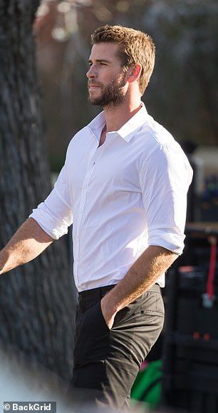 Liam Hemsworth Style, Uk Guys, Liam Hemsworth Photoshoot, Liam Hemsworth Lonely Planet, Chris Hemsworth In Suit, Liam Hemsworth Movies, Chris Hemsworth Hair, Uk Boys, Luke Hemsworth