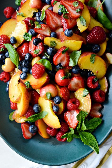 Cold Sides, Summer Fruit Salad Recipe, Summer Fruit Salad, Mango And Pineapple, Summer Salads With Fruit, Scratch Recipes, Spring Fruit, Fruit Salads, Healthier Food