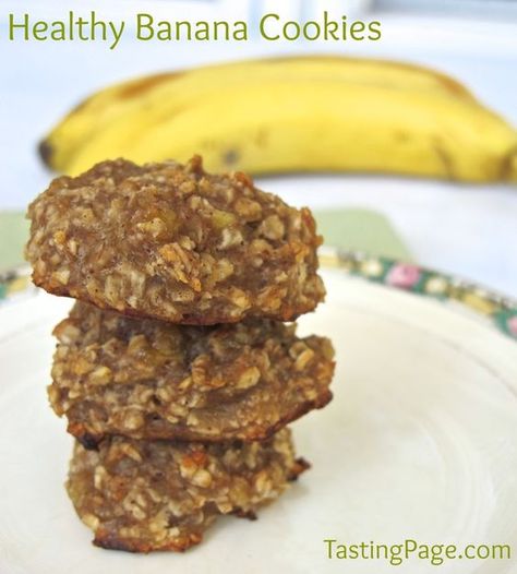 Healthy banana cookies - no added sugar, flour or eggs! Great recipe!!! Thm Banana Recipes, Healthy Banana Cookies, Thm Cookies, Banana Cookies Healthy, Banana Cookie Recipe, Thm Snacks, Thm Meals, Thm Sweets, Glutenfri Baking