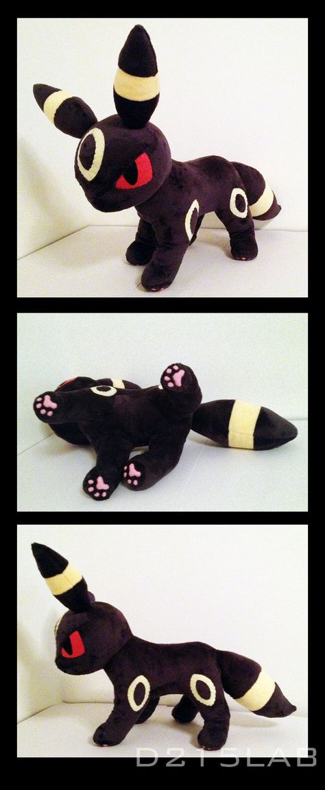 Umbreon Plush Pattern, Pokemon Plush Pattern, Pokemon Litten, Umbreon Plush, Pokemon Plushies, Plushies Diy, Pokemon Project, Pokemon Dolls, Pokemon Diy