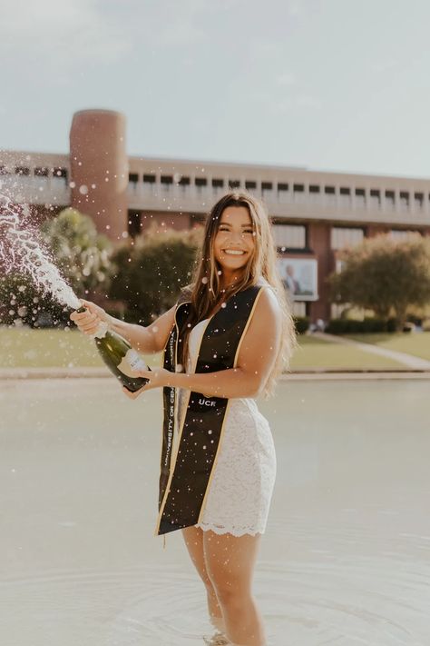 Ucf Graduation Pictures, Ucf Grad, Nursing School Graduation Pictures, College Grad Pictures, Grad Picture Ideas, College Grad Photos, Cap And Gown Photos, Graduation Pic Ideas, Cap And Gown Pictures