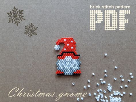 Brick Stitch Beading, Miyuki Beads Pattern, Holiday Beading, Seed Bead Pattern, Seed Beading, Brick Stitch Earrings, Brick Stitch Pattern, Seed Bead Patterns, Beaded Christmas Ornaments