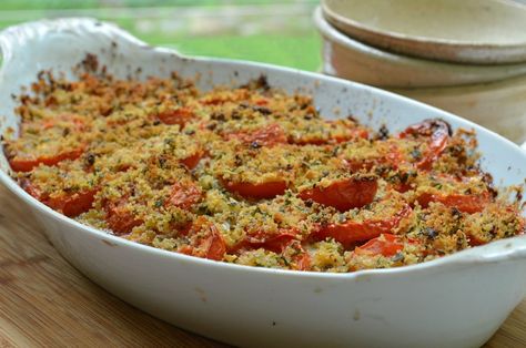 Summer Tomato Gratin Mom Two Daughters, Tomato Gratin, Yummy Veggies, Organic Pasta, Summer Tomato, Summer Stuff, Recipe Blog, Ripe Tomatoes, Tomato Recipes