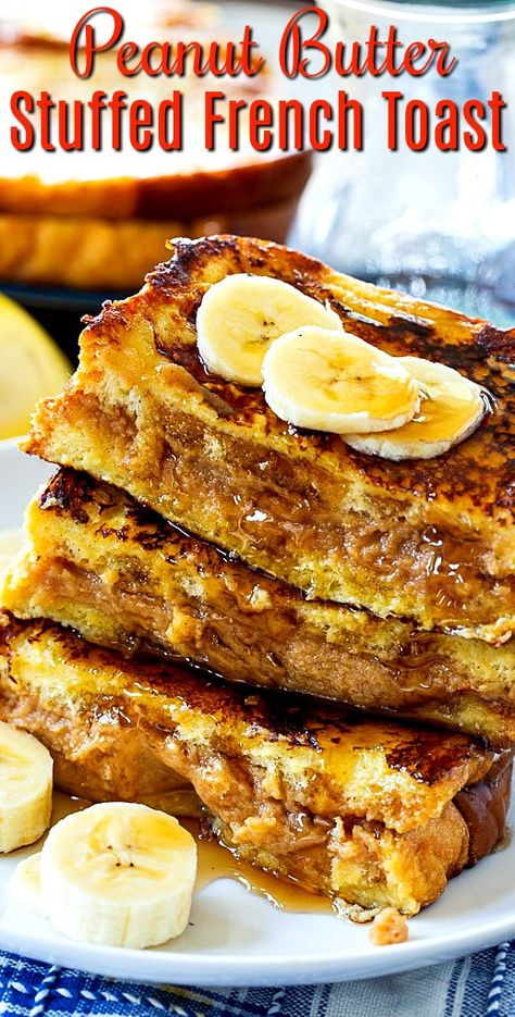 Peanut Butter Stuffed French Toast, Peanut Butter Banana French Toast, Peanut Butter French Toast, Emma Food, Brunch Boards, Peanut Butter And Cream Cheese, Toast With Peanut Butter, Canteen Food, Spicy Southern Kitchen