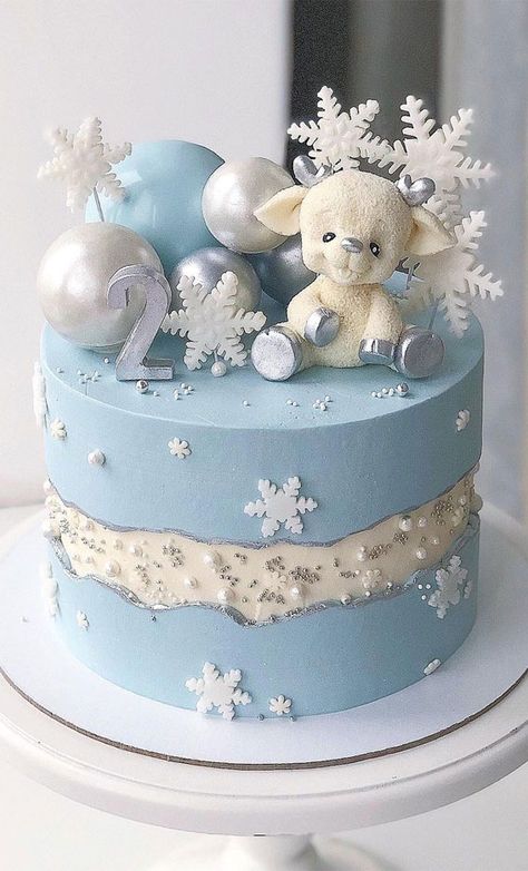 20. Baby 2nd Birthday Blue and White Winter Cake As the nights draw in, retreat to the warmth of the kitchen and bake sweet... White Winter Cake, Winter Torte, Winter Cakes, Winter Wonderland Cake, Baby Boy Birthday Cake, Christmas Themed Cake, Baby First Birthday Cake, Christmas Cake Designs