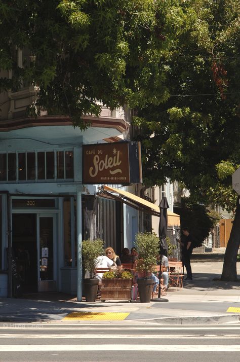 San Francisco Kitchen, San Francisco Store Fronts, San Francisco Fall Aesthetic, Sanfransico Aesthetic, Fall In San Francisco, San Francisco Aesthetic Vintage, San Francisco Apartment Aesthetic, San Francisco Coffee Shop, San Francisco Cafe