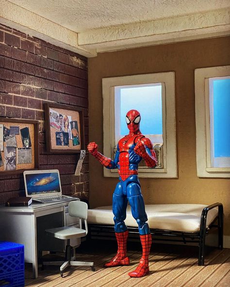 Spider-Man PS4 opening scene Diorama- ThorGift.com - If you like it please buy some from ThorGift.com Spiderman Diorama, Action Figure Diorama, Spiderman Figurine, Spiderman Figurines, Spider Man Across The Spider Verse Action Figures, Spiderman Action Figure Photography, Doll House For Boys, Spiderman Poses, Marvel Legends Diorama