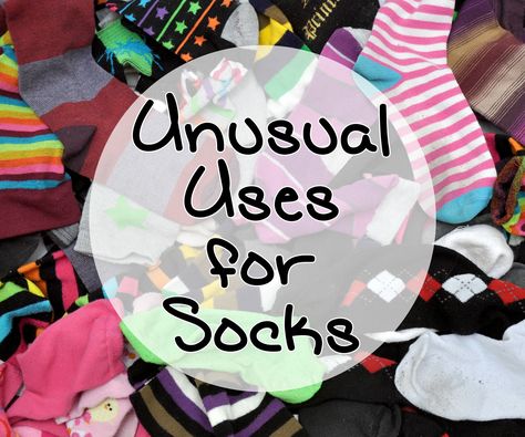 Socks are great. They keep your feet warm and they come in fun and colorful designs. But, sometimes one of your socks goes missing or you… Lost Socks, Sock Toys, Diy Socks, Sock Crafts, Sock Animals, Crazy Socks, Reuse Recycle, Recycled Crafts, Crafts To Do