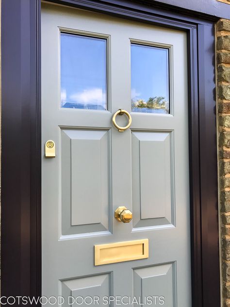 Georgian front door with bevelled glass-3 Georgian House Front Door, Georgian Front Doors, Grey Front Door, Cottage Front Doors, Green Front Doors, Georgian Interiors, European Doors, Georgian House, Wooden Front Doors