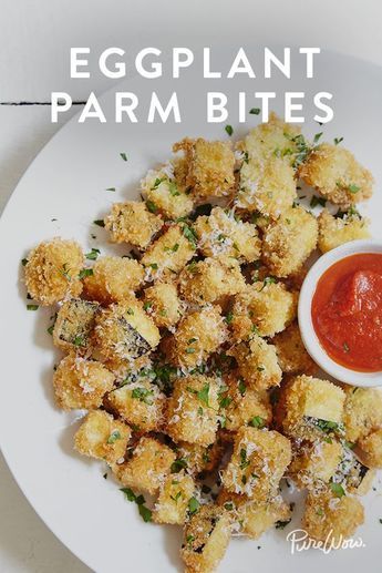 Eggplant Parm Bites. A healthy alternative to game day snack foods that'll make kids and parents happy. Parma, Eggplant Bites, Tapas Night, Fancy Appetizers, Eggplant Parm, Läcker Mat, Eggplant Recipes, Veggie Dishes, Parmesan Cheese