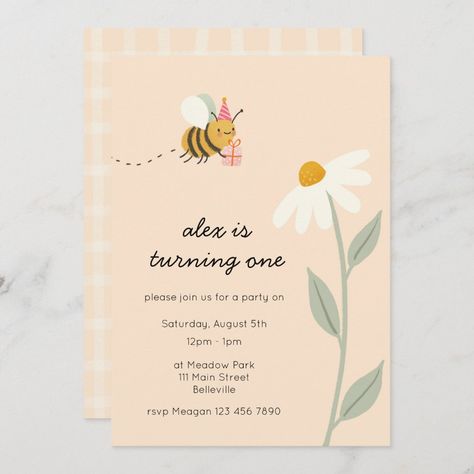 Bee First Birthday, Bee Birthday Party, Baby Birthday Themes, Bee Day, Bee Birthday, Bee Baby Shower, First Birthday Invitations, Baby Bee, Baby Birthday