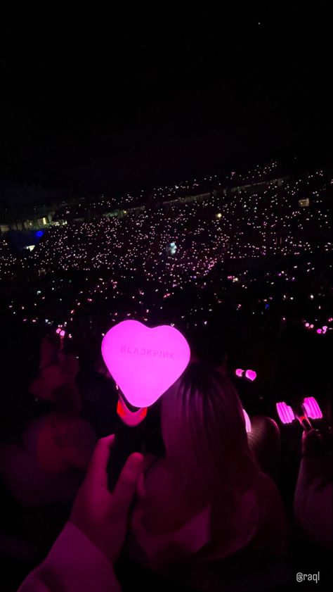 Blink Book, Pink Ocean, Blackpink Blink, Beautiful Views Video, Blackpink Photos, Seoul, Black Pink, Concert, Pink