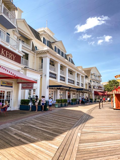 Costal City Aesthetic, Beachside Town Aesthetic, Florida Beach Town Aesthetic, Coastal Beach Town Aesthetic, Coast Town Aesthetic, Coastal Living Aesthetic, Small Town Beach Aesthetic, Beach Town Layout, Coastal Town Bloxburg