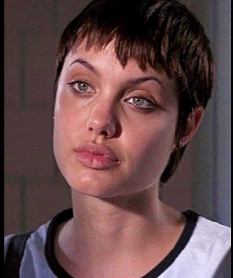 Angelina Jolie Shaved Head, Angelina Jolie Pixie, Long Buzz Cut Woman, Angelina Jolie Hackers, Hackers Angelina Jolie, Angelina Jolie Short Hair, Angelina Jolie Face, Long Buzz Cut, Hair Mood Board