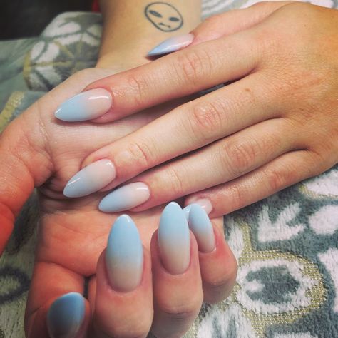 Dusty Blue Ombre Nails, Baby Shower Nails For Boys, Blue Ombre Nails Almond, Blue Fade Nails, Baby Blue Ombre Nails, Light Blue Ombre Nails, Boy Baby Shower Nails, Debs Nails, Dusty Blue Nails