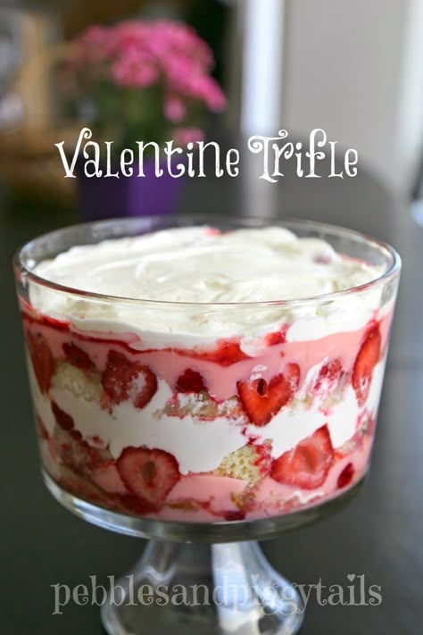 Try this refreshingly easy Valentine Trifle Dessert for your sweetheart! It's a simple pink and red dessert that all ages love for Valentine's Day! Valentine Trifle, Trifle Dessert Recipes, Red Desserts, Trifle Recipes, Trifle Desserts, Valentine Desserts, Trifle Recipe, Valentine Dinner, Valentines Day Dinner