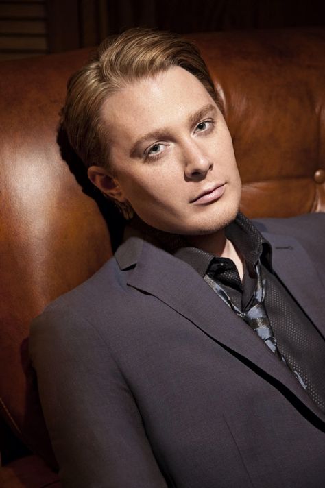 Clay Aiken Clay Aiken, Singing Voice, Acting, Affirmations, Singing, Human, Concert, Music, Quick Saves