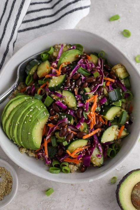 Smashed Cucumber Soybean Salad, Smashed Cucumber, White Quinoa, Thai Salads, Oat Smoothie, Sesame Sauce, Nourishing Foods, Chili Garlic Sauce, Raw Vegetables