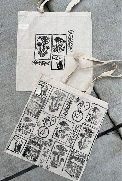 Ink Block Art, Diy Lino Stamp, Ink Block Prints, Lino Block Print, Linoleum Stamp Ideas, Print Block Ideas, Linocut Tote Bag, Lino Print Tote Bag, Block Print Tote Bag