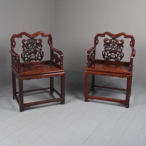 Pair of Chinese Qing Dynasty Hongmu Throne Chairs - Decorative Collective Carved Chairs, Walnut Armchair, Throne Chair, Asian Homes, Chinese Furniture, Pink Chair, Antique Chairs, Arm Chairs, Asian Antiques