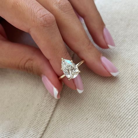 Pear Ring Thick Band, Pear Diamond Wedding Ring, Diamond Shape Rings, Pear And Radiant Toi Et Moi, 4 Carat Pear Diamond Ring, Pear Diamond Solitaire Ring, Pear Engagement Ring 3 Carat, Pear Cut Solitaire Engagement Ring, Almond Shape Ring