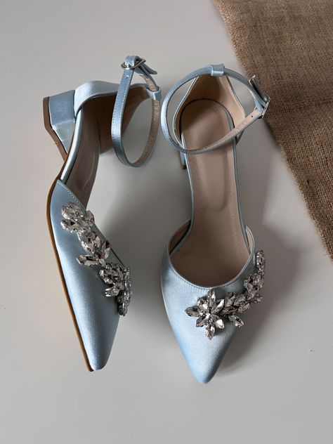 Blue Bride Shoes, Blue Low Heels, Blue Block Heels, Wedding Shoes For Bride, Blue Bridal Shoes, Shoes For Bride, Blue Bride, Heels Aesthetic, Blue Wedding Shoes