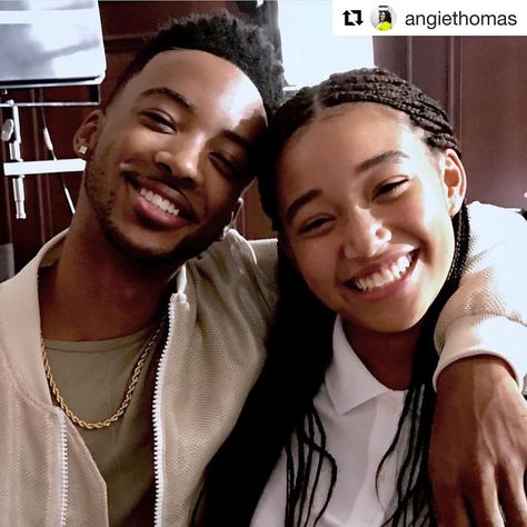 #Repost @AngieThomas: Starr and Khalil, courtesy of @oaktreetee! Go follow if you haven’t! #TheHateUGive @TheHateUGiveMovie Algee Smith, Amandla Stenberg, Black Tv, Thug Life, Cute Actors, Great Friends, Black Love, Sabrina Carpenter, Black Lives