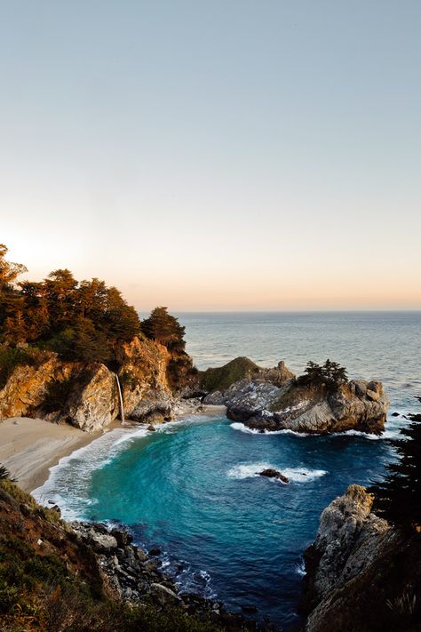 Mcway Falls, Highway 1, Big Sur California, California Travel Road Trips, Pacific Coast Highway, California Coast, Venice Beach, California Travel, Big Sur