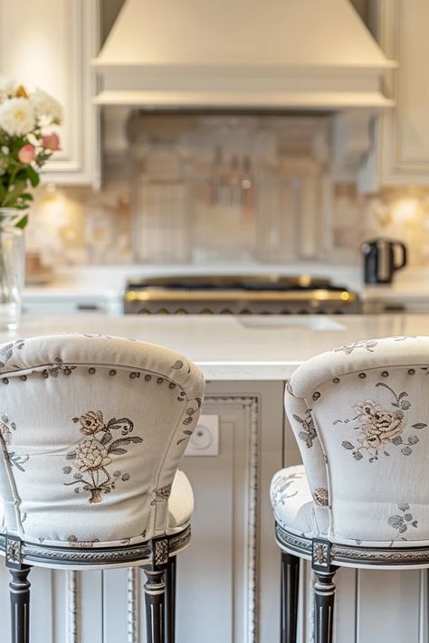 Charming Vintage French Country Kitchen Ideas French Country Bar Stools Kitchen Island, French Kitchen Flooring, French Victorian Kitchen, French Style Kitchen Decor, French Country Kitchen Accessories, Country French Kitchen Ideas, Blue French Country Kitchen, French Parisian Kitchen, French Country Table Decor