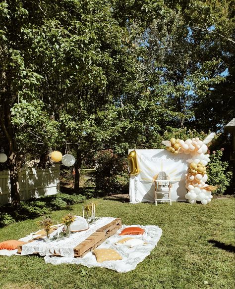 First birthday party decor Outside First Birthday Party, Backyard 1st Birthday Party Boy, Picnic Style Birthday Party, At Home First Birthday Party Ideas, First Birthday Outside, Backyard First Birthday Party, Outdoor First Birthday Party, Picnic First Birthday Party, Picnic 1st Birthday Party