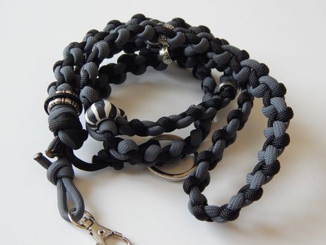 Black beaded paracord lanyard 🔪 #EDCKnifeBeads #KnifeAccessories #EverydayCarry #EDC #GearCustomization #TacticalBeads #ParacordBeads #HandcraftedBeads #ArtisanBeads #KnifeCollecting #KnifeEnthusiast #GearUpgrade #UniqueBeads #FunctionalArt Nurse Lanyard, Paracord Lanyard, Neck Lanyard, Paracord Beads, Paracord Keychain, Keychain Lanyard, Badge Lanyard, Teacher Lanyard, Lanyard Keychain