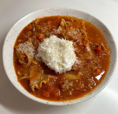 Lasagna Soup Ground Turkey Lasagna, Making Lasagna, Turkey Lasagna, How To Make Lasagna, Lasagna Soup, One Pot Meal, No Noodle Lasagna, Spaghetti Pasta, Cheese Pasta