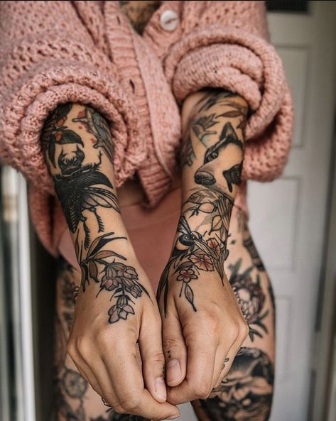 Black Tattoos With A Pop Of Color, Female Thigh Tattoos Unique, Ladies Full Sleeve Tattoo, Openness Tattoo, Eclectic Sleeve Tattoo, Food Inspired Tattoos, Mixed Color And Black And White Tattoo, Moody Floral Tattoo, Rachael Core Aesthetics