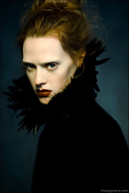 mb Zhang Jingna, Crow Photography, Viviane Sassen, Pre Raphaelite Paintings, Anne Rice, Underwater Photographer, Fantasy Portraits, Scorpio Woman, Hur Man Målar