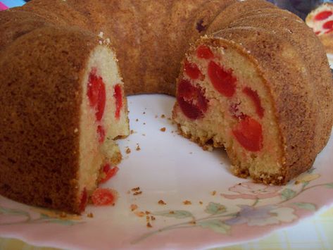 Cherry Cake Glace Cherry Recipes, Cherry Pound Cake Recipes, Cherry Loaf Cake, Newfoundland Recipes, Glazed Cherries, Tea Time Food, Fruit Cakes, Glace Cherries, Scottish Recipes