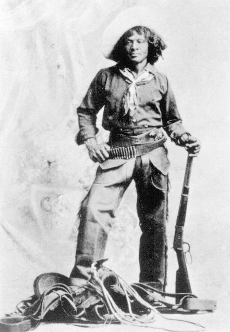 Nat Love in an undated photo. (Public domain) Nat Love, Annie 2014, Hyung Tae Kim, Old West Photos, Real Cowboys, Black Cowboys, Wilde Westen, Into The West, The Lone Ranger