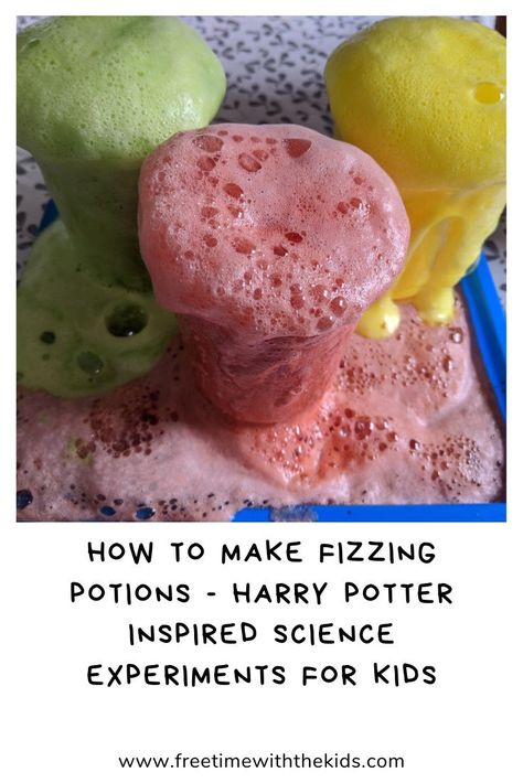 How to make fizzing potions at home | Easy stem experiments for kids | Harry Potter inspired science | Free Time with the Kids Make your own, safe, "boiling" potions Harry Potter Science, Hp Potions, Potions Harry Potter, How To Make Potions, Potions For Kids, Making Potions, Halloween Science Activities, Harry Potter Activities, Harry Potter Day