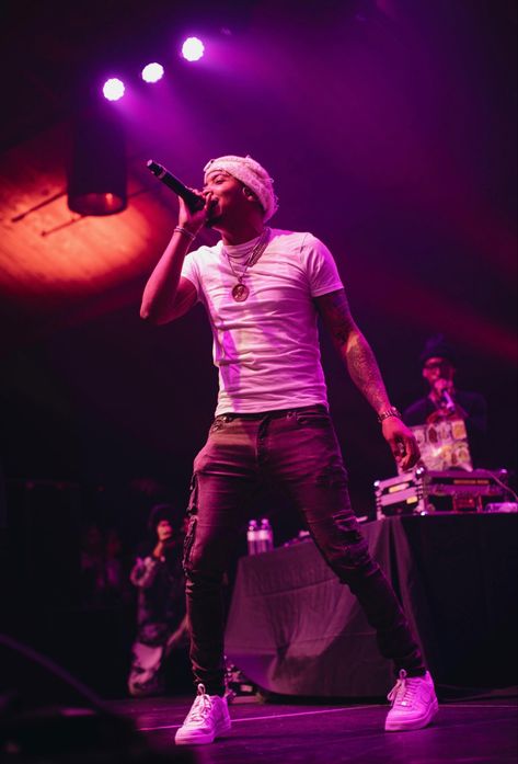 G Herbo Wallpaper, Survivors Remorse, Male Rappers, Hood Wallpapers, G Herbo, Horror Book Covers, Board Wallpaper, Lyrics Poster, Tom Boy