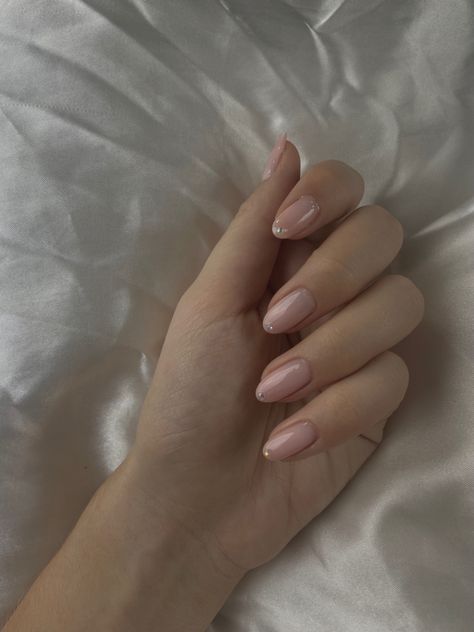 Nude pink nail ideas French tips nail tutorial natural nails gel nail manicure acrylic manicure mid length nails, short classy nails Small Gems On Nails, Nude Nails With Gems, Nude Nail Inspo, Pink Nail Inspiration, Nail Inspo Christmas, Fall Nail Inspo, Prom 2023, Nude Nail, French Tip Acrylic Nails