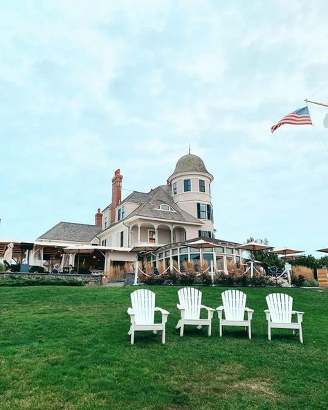 Best Things to Do in Newport, Rhode Island - A Perfect Weekend Itinerary Newport Cliff Walk, Castle Hill Lighthouse, East Coast Road Trip, Weekend Itinerary, Block Island, Newport Rhode Island, Bachelorette Trip, Summer Plans, Newport Ri