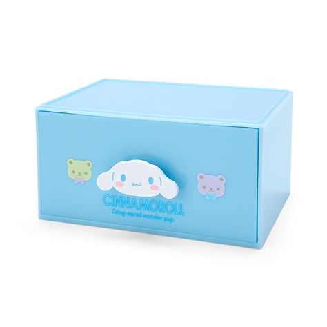 This Sanrio Cinnamoroll Stacking Chest from Japan is a must-have item for any Sanrio fan! The chest is made of durable wood and features beautiful Cinnamoroll illustrations on the outside. The chest stackable design allows you to store your items in an organized way. It also includes a latch to secure the box closed. Perfect for storing trinkets, jewelry, or other small items. Perfect for any fan of Sanrio and Cinnamoroll! Organisation, Cinnamoroll Desk, Cute Mascot, Sanrio Store, Sanrio Cinnamoroll, Fun Organization, Big Watches, Plush Toy Dolls, Decorative Tape