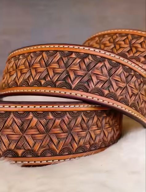 Handmade Leather Work, Leather Working Projects, Handmade Leather Belt, Leather Stamps, Saddle Brown, Leather Carving, Veg Tan Leather, Work Inspiration, Leather Pattern