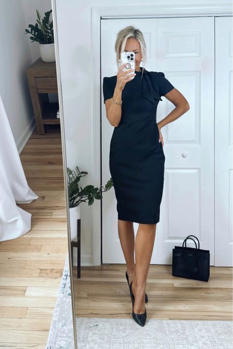 Business Dress Outfits, Business Dresses Professional, Business Dresses Classy, Black Leather Leggings Outfit, Business Professional Dress, Black Dress Outfit, Little Black Dress Outfit, Lawyer Outfit, Corporate Attire