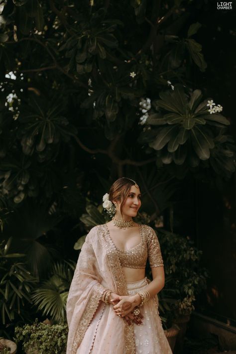 Photo from Sachi and Aditya Wedding Indian Wedding Photography Bride, Poses For Engagement Bride, Bride Photo Poses Indian, Lehanga Photo Pose Ideas, Lehnga Poses Photoshoot Ideas, Indian Bride Poses Photo Ideas, Brides Photoshoot Poses, Engagement Bride Photoshoot, Indian Engagement Outfit Couple