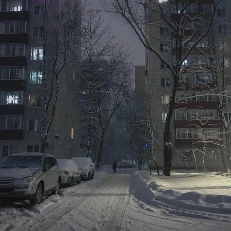 Slavic Winter, Russia Winter, Russian Winter, Bloc Party, European Aesthetic, Europe Aesthetic, Winter City, Winter Street, East Europe