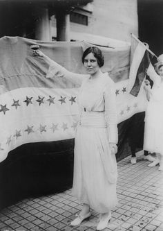 "Alice Paul was a pivotal and controversial figure in the last years of the American battle to win the vote for women. Her first national action was to organize a grand suffrage procession in Washington, DC on 3 March 1913. She organized the parade on behalf of the National American Woman Suffrage Association (NAWSA), the only group working to win women the vote on a national scale. She later founded her own organization, the National Woman’s Party, and charted a surprisingly aggressive course o Alice Paul, Equal Rights Amendment, Womens History, Shirley Chisholm, Suffrage Movement, Civil Rights Leaders, Influential Women, Womens History Month, Women’s Rights