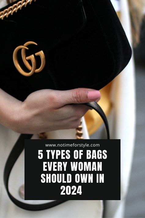 Elevate your fashion game in 2024 with our guide to the '5 Types of Bags Every Woman Should Own.' Discover must-have handbags for versatility and style. Stay chic and organized! #FashionTrends#HandbagEssentials#2024Style#WardrobeMustHaves#BagGoals#FashionInspiration#AccessorizeRight#EverydayElegance#VersatileBags#FashionistaTips Styling Bags With Outfits, Handbags For Fall, How To Style A Handbag, Ladies Handbags For Women, Classic Purse Styles, Everyday Bags For Women Designer, Chic Bags Classy, Black Handbags For Women, 2024 Bags Trends Women