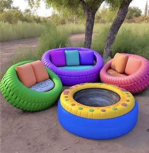 Kursi Ban, Tire Ideas, Repurposed Tire, Diy Kids Playground, Tire Craft, Reuse Old Tires, Tire Furniture, Tire Garden, Kids Backyard Playground