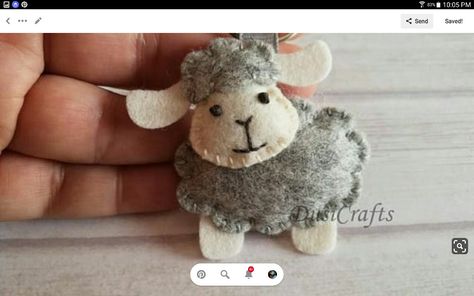 Lamb Ornament, Felt Patches, Baby Mobil, Sheep Crafts, Felt Christmas Decorations, Felt Embroidery, Felt Patterns, Felt Decorations, Felt Christmas Ornaments